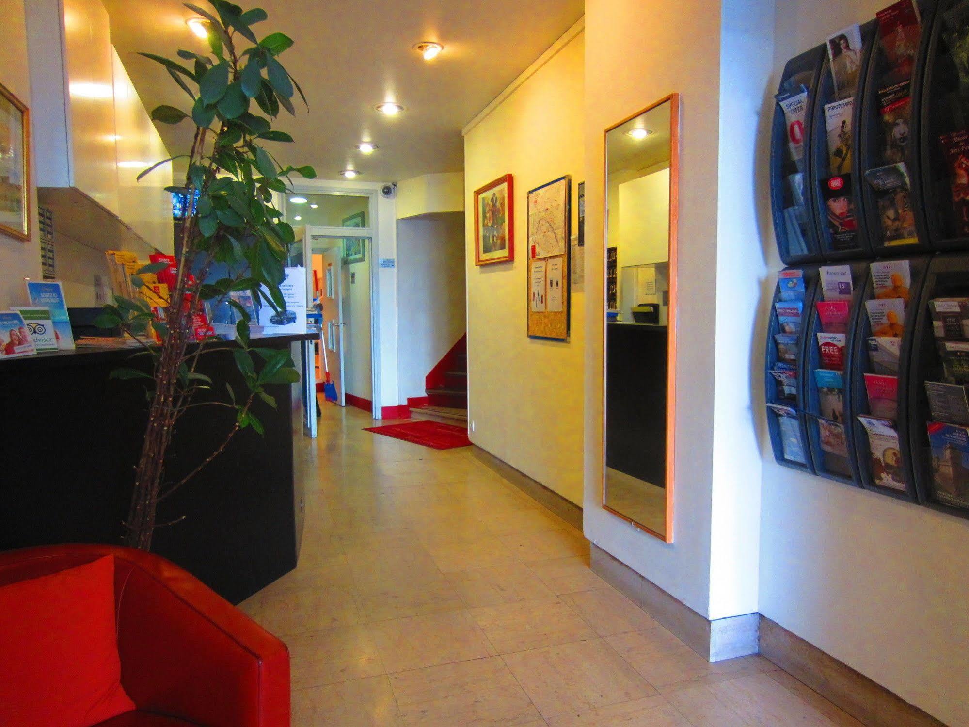 Amiot Paris