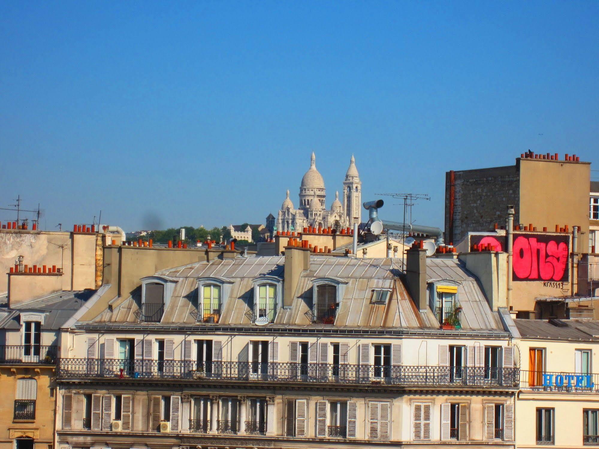 Amiot 2* Paris