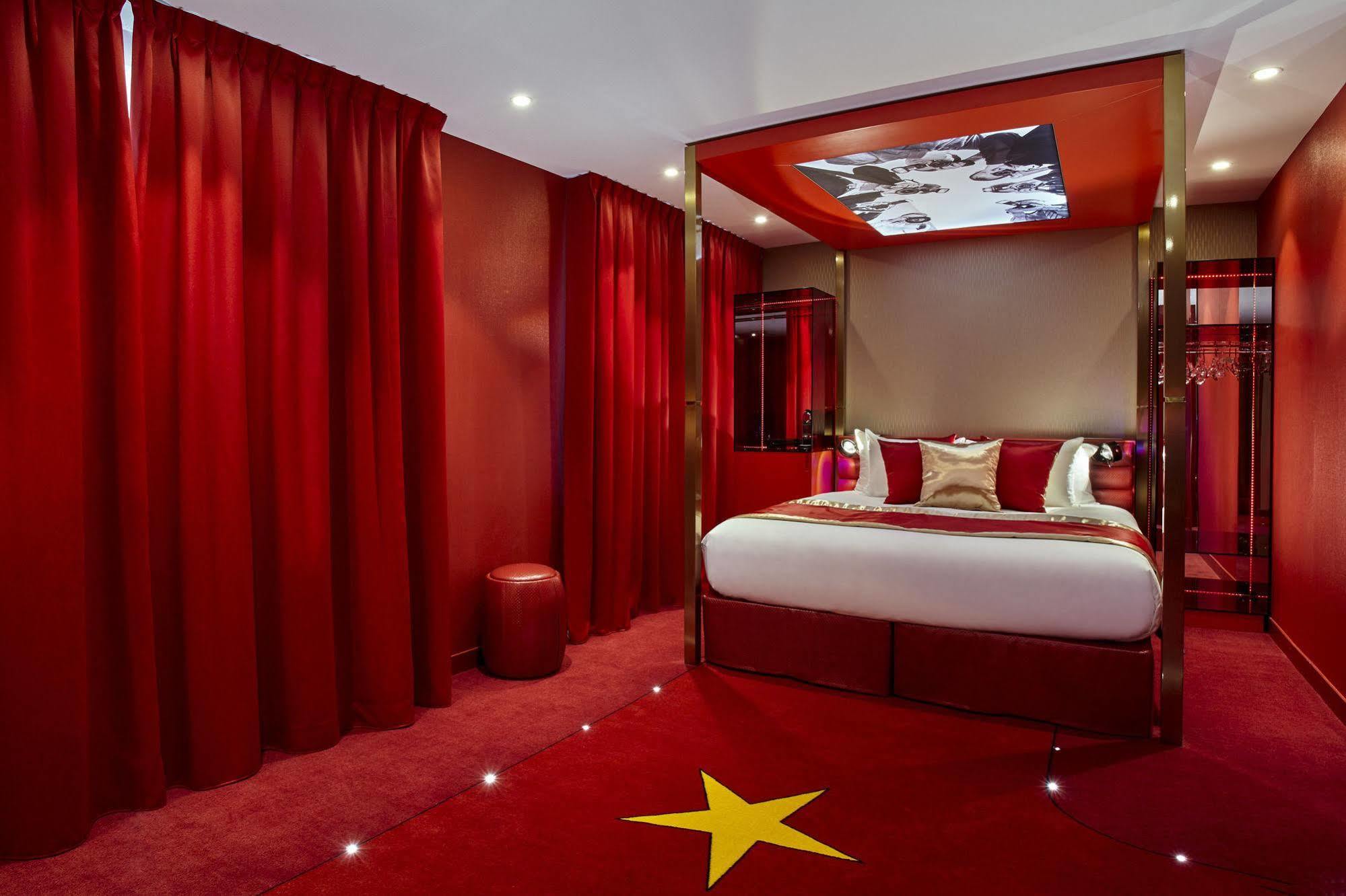 Déclic Hotel 4*