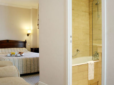 Elysées Hotel 3*