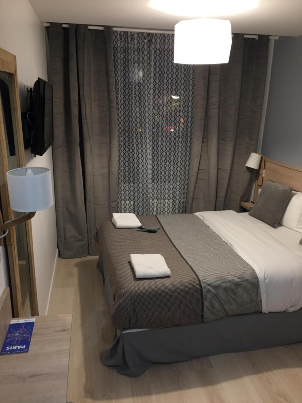 Hotel Ménil Bon Temps Paris