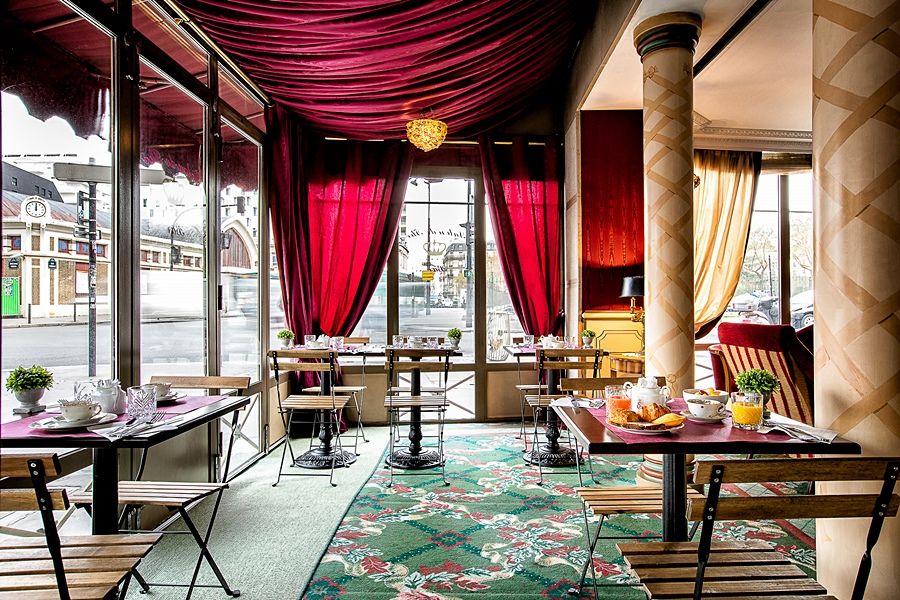 Eugenie Hotel