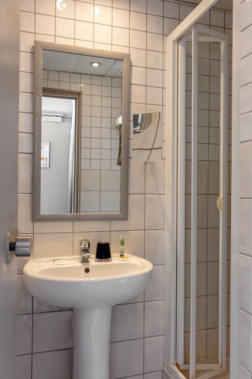 Des Nations Saint Germain 3* Paris
