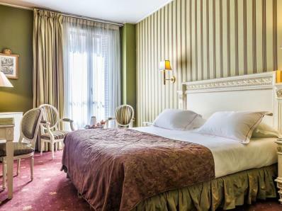 Le Regence Paris