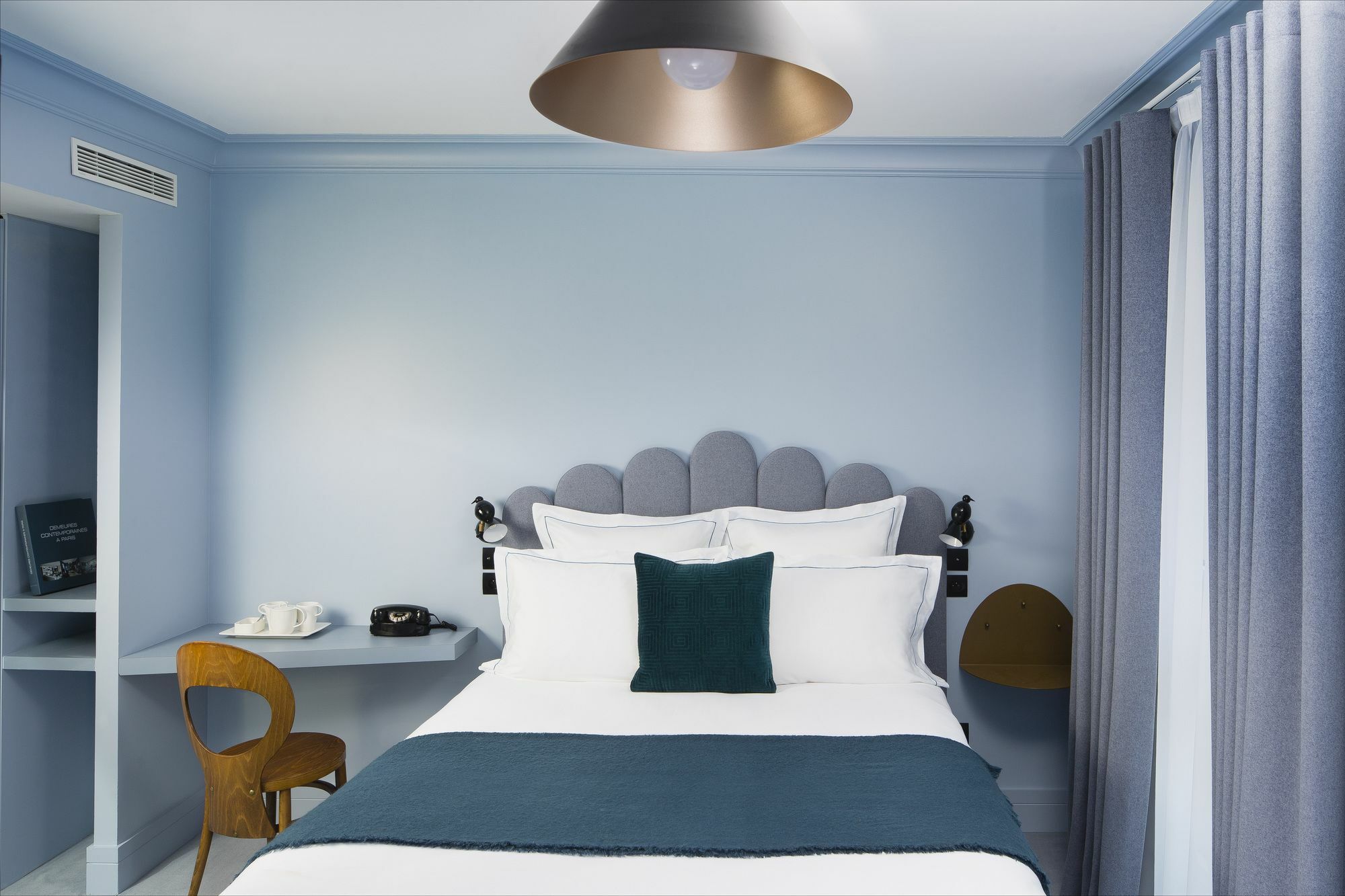 Celeste Batignolles Montmartre 4* Paris