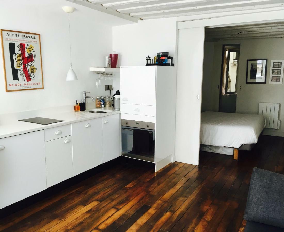 Apartment Chez Vous St Honore Paris
