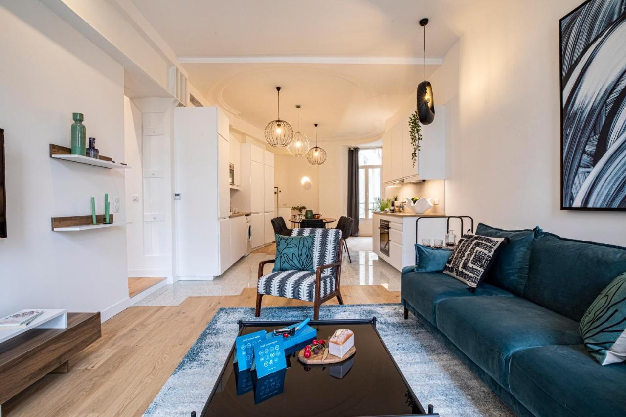 Sweett - Turenne * Paris