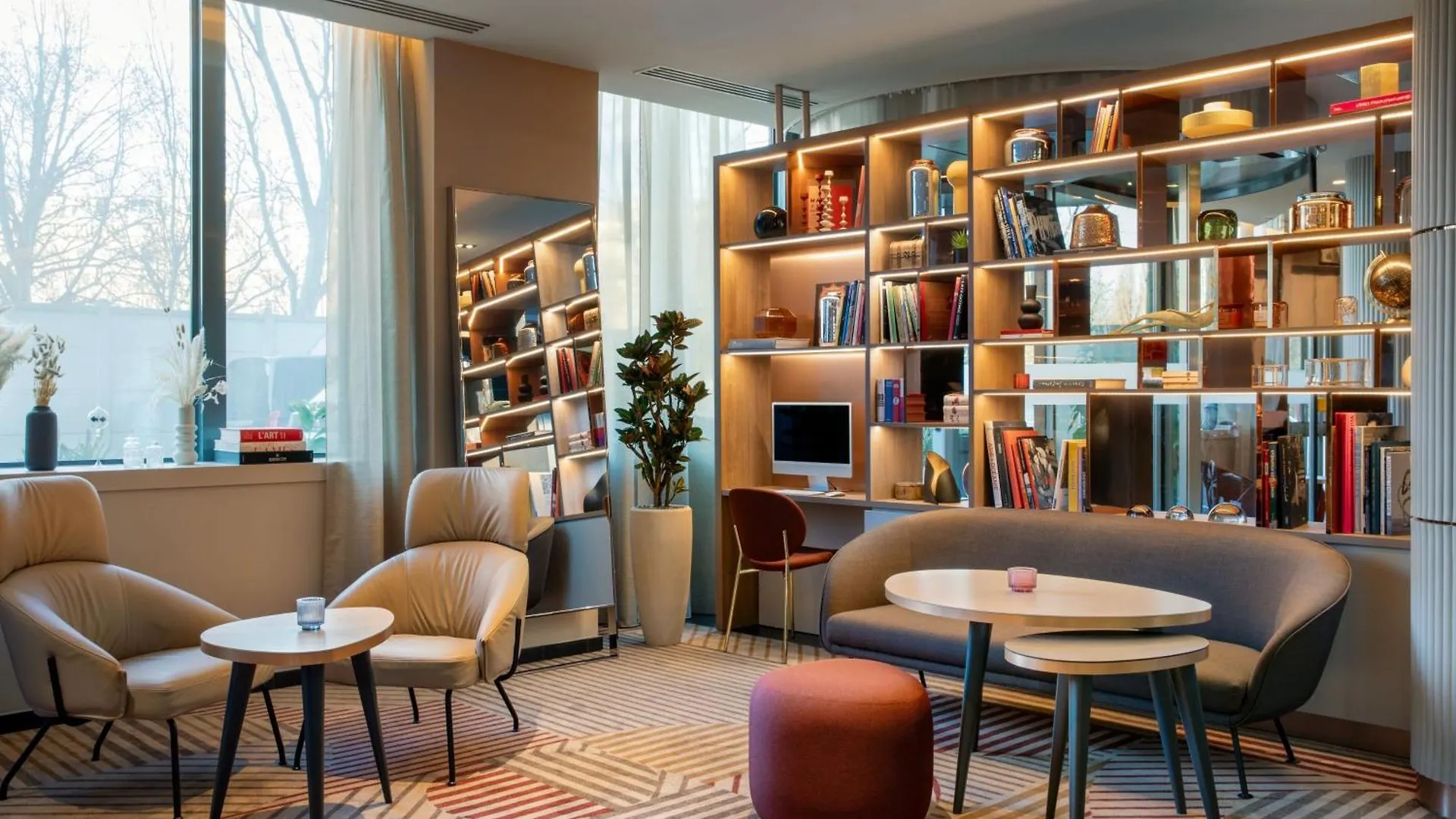 Top Hotels in 17th Arr. Paris for Every Taste