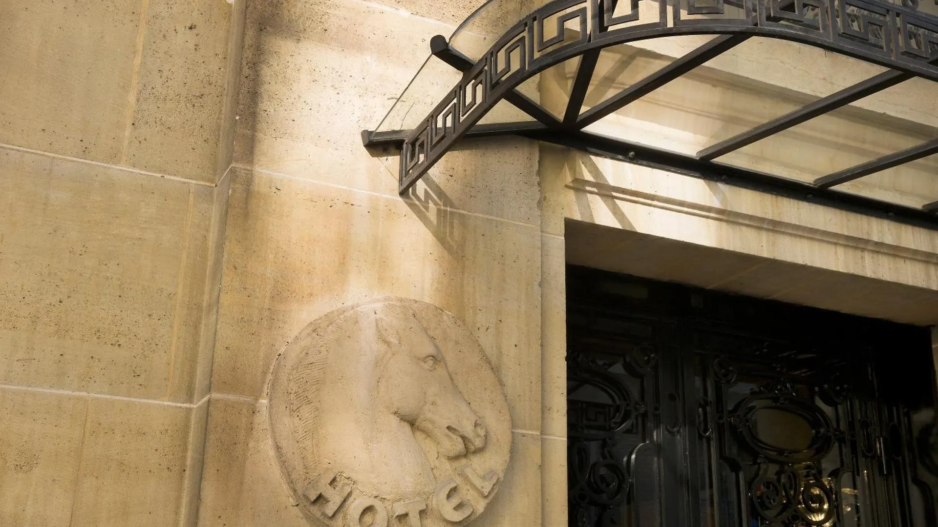 Top Hotels in 15th arr., Paris